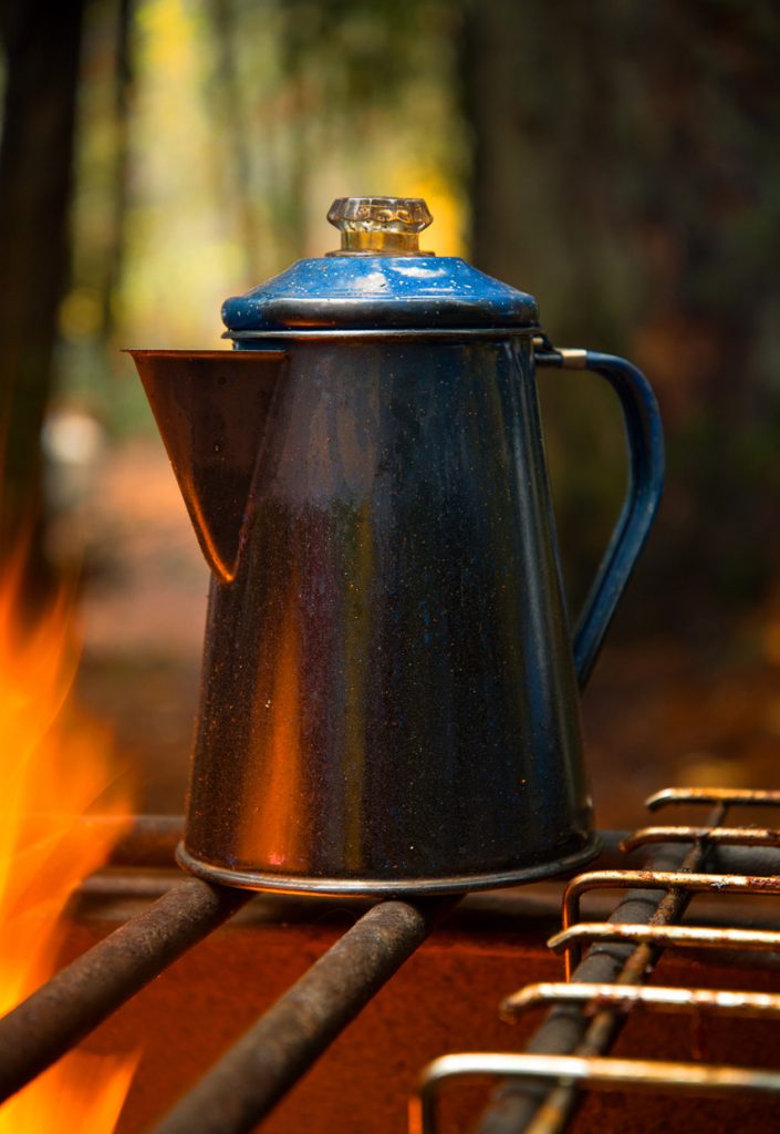 camp 1 Comment utiliser un percolateur pour faire du café