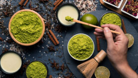 Le matcha : un superaliment surévalué ou véritable potion magique pour la santé ?