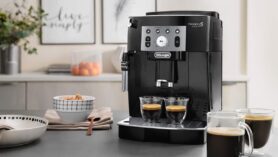 Black Friday : Économisez 16% sur la De'Longhi Magnifica S ECAM230.13.B, la machine à café grain incontournable sur Amazon !